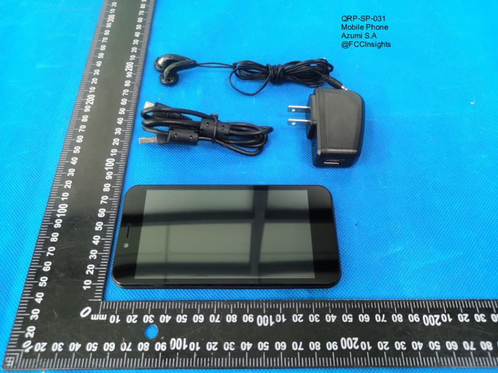 Mobile Phone by Azumi S.A External Photos 1