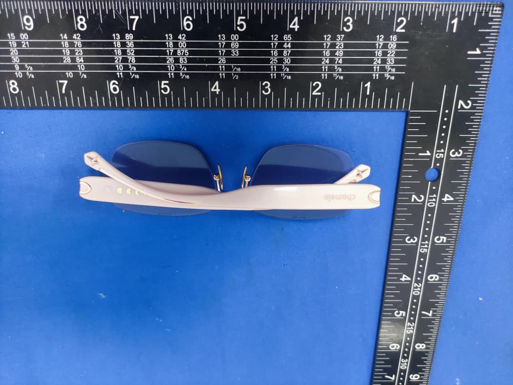 Instant Colour changing sunglasses by Zhuhai Wicue Technology Co.,Ltd. External Photos 2