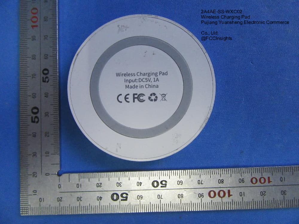 Wireless Charging Pad by Pujiang Yuansheng Electronic Commerce Co., Ltd. External Photos 3