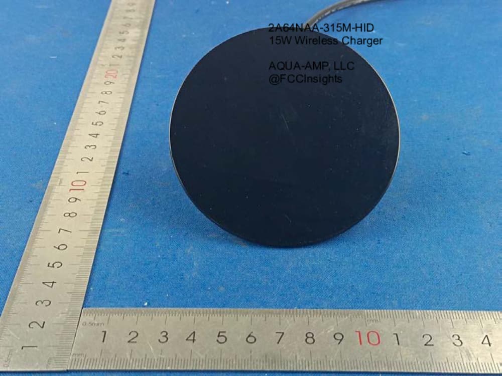 15W Wireless Charger by AQUA-AMP, LLC External Photos 2
