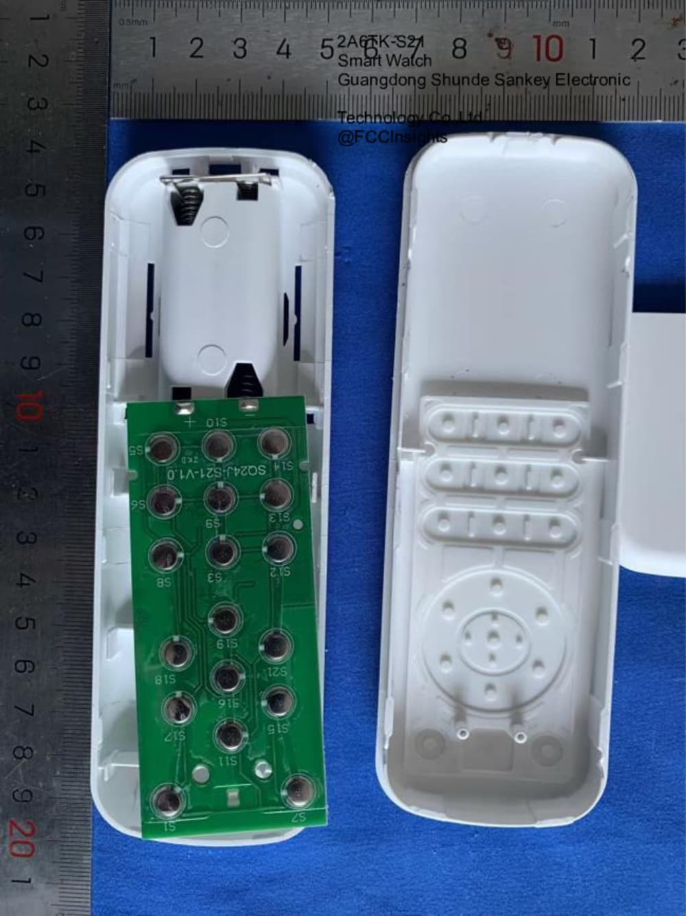 Smart Watch by Guangdong Shunde Sankey Electronic Technology Co.,Ltd Internal Photos 1