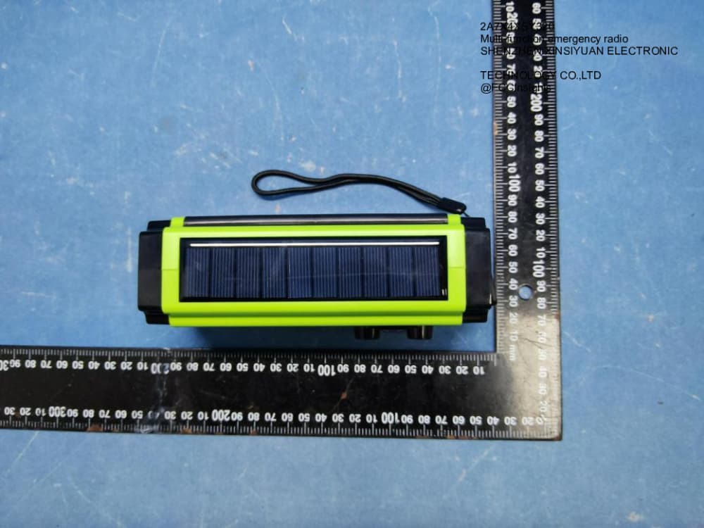 Multi-function emergency radio by SHENZHEN XINSIYUAN ELECTRONIC TECHNOLOGY CO.,LTD External Photos 3