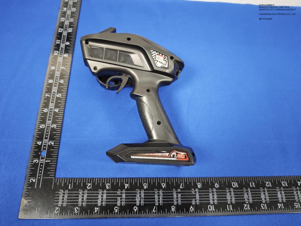 REMOTE CONTROL CAR TOYS by SHANTOU CITY CHENGHAI DISTRICT HONGWANG ELECTRONICS CO., LTD External Photos 2