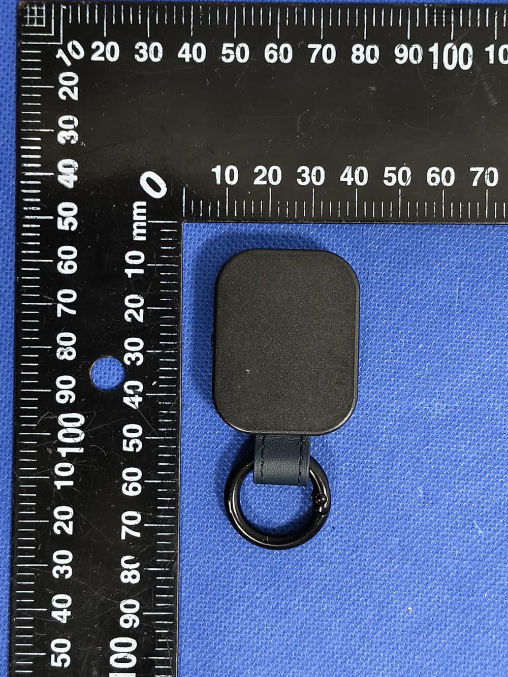 Qulio Finder Tag by Aevoe Inc. External Photos 2