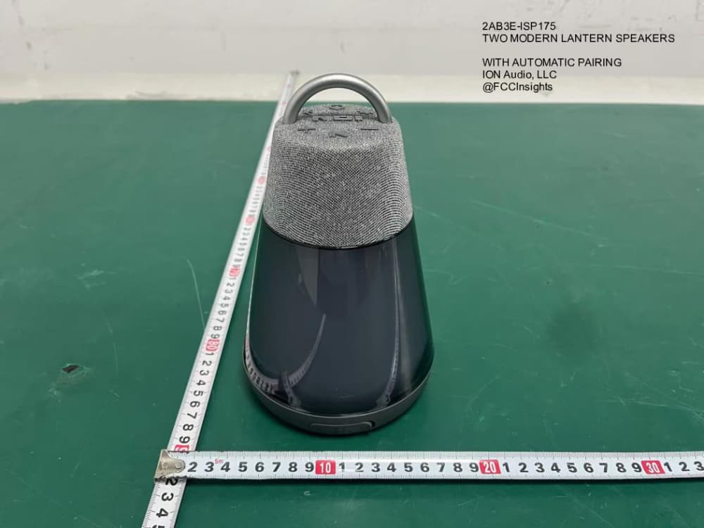 TWO MODERN LANTERN SPEAKERS WITH AUTOMATIC PAIRING by ION Audio, LLC External Photos 1