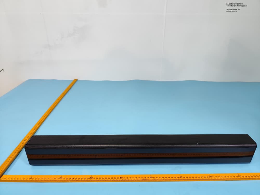 Soundbar Bluetooth speaker by SUPERSONIC INC External Photos 3