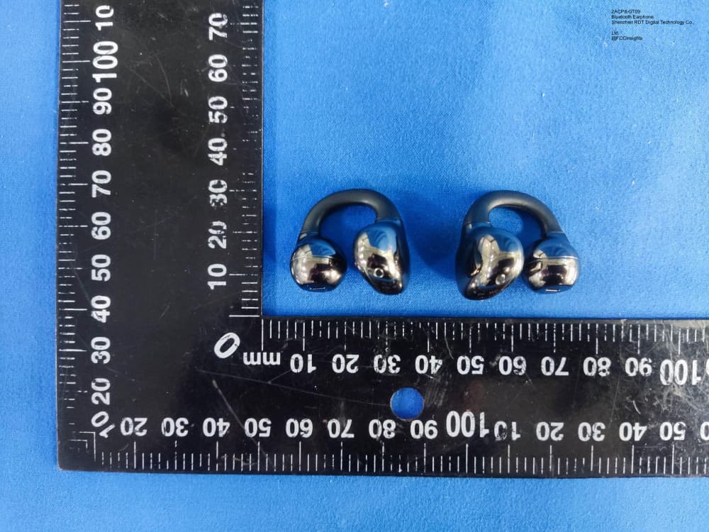 Bluetooth Earphone by Shenzhen RDT Digital Technology Co., Ltd. External Photos 3