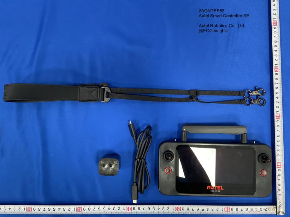 Autel Smart Controller SE by Autel Robotics Co., Ltd. External Photos 2