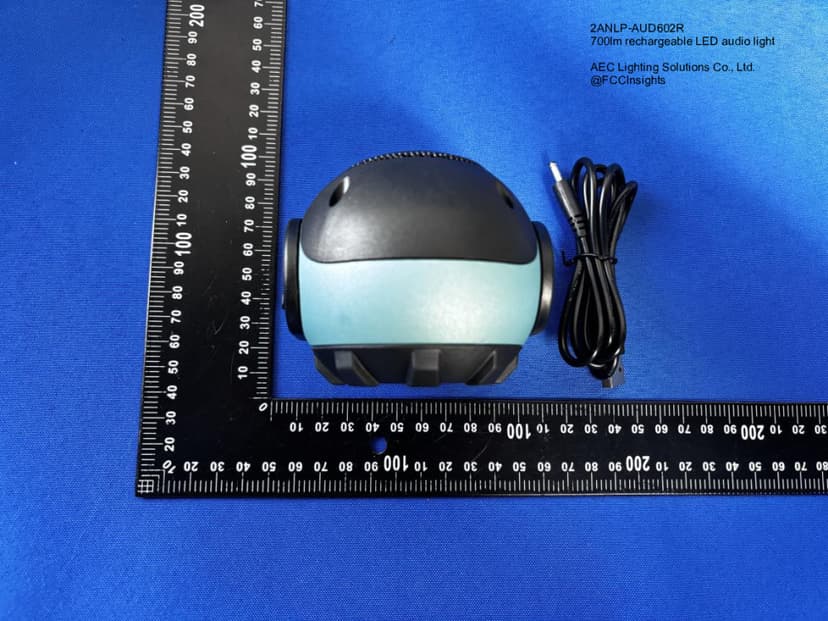 700lm rechargeable LED audio light by AEC Lighting Solutions Co., Ltd. External Photos 1