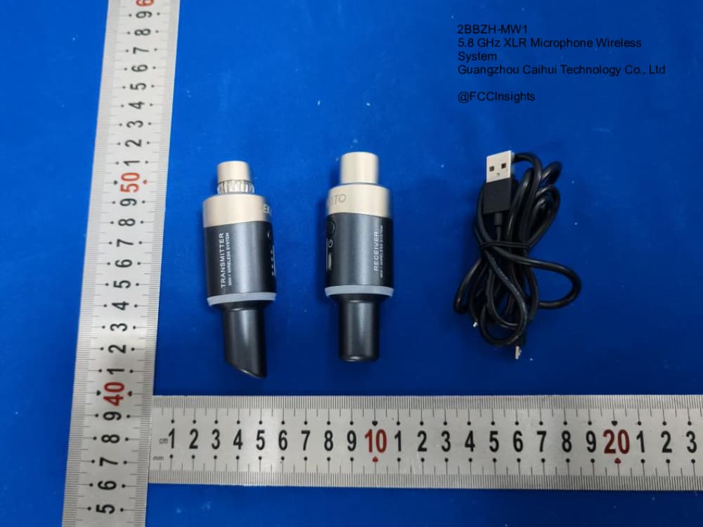 5.8 GHz XLR Microphone Wireless System by Guangzhou Caihui Technology Co., Ltd External Photos 2