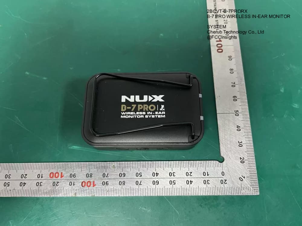 B-7 PRO WIRELESS IN-EAR MONITOR SYSTEM by Cherub Technology Co., Ltd External Photos 2