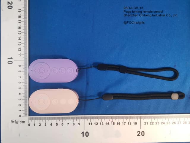 Page turning remote control by Shenzhen Chiheng Industrial Co., Ltd External Photos 1