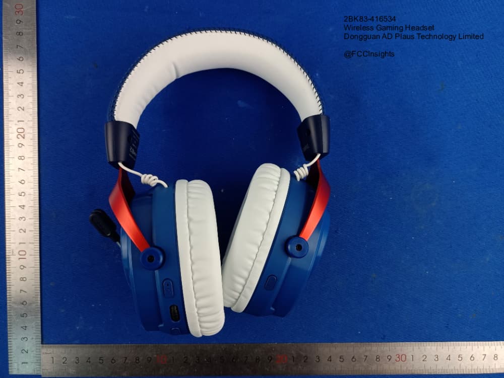 Wireless Gaming Headset by Dongguan AD Plaus Technology Limited External Photos 3