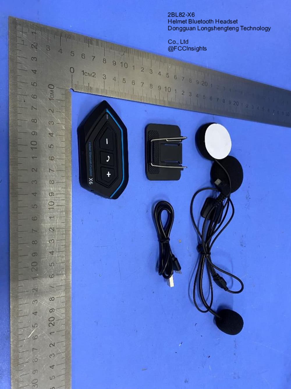 Helmet Bluetooth Headset by Dongguan Longshengteng Technology Co., Ltd External Photos 3