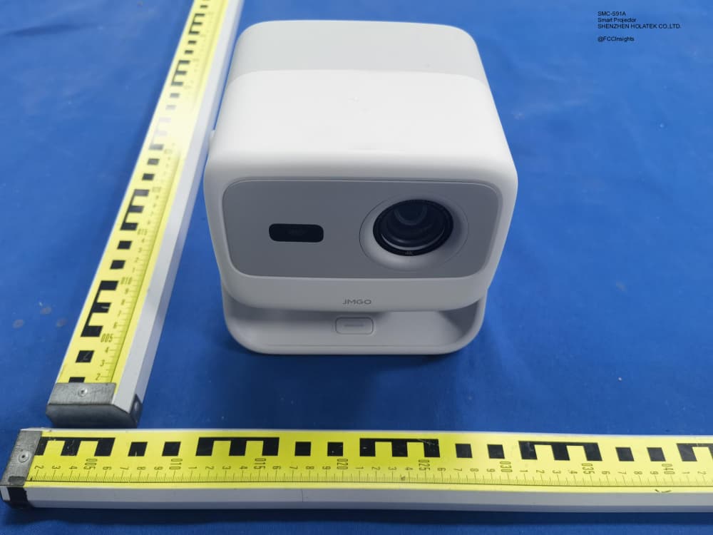 Smart Projector by SHENZHEN HOLATEK CO.,LTD. External Photos 3