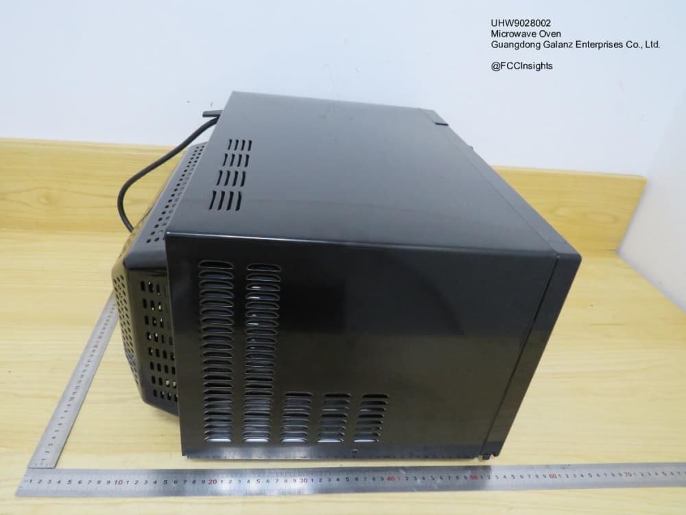 Microwave Oven by Guangdong Galanz Enterprises Co., Ltd. External Photos 2