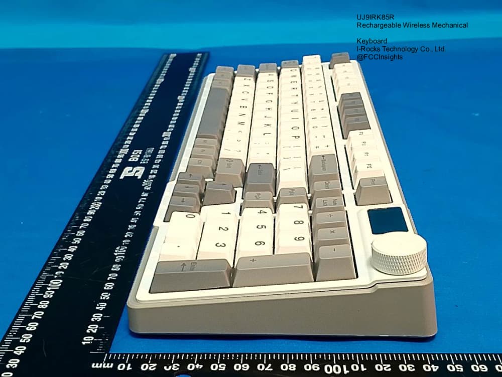 Rechargeable Wireless Mechanical Keyboard by I-Rocks Technology Co., Ltd. External Photos 3