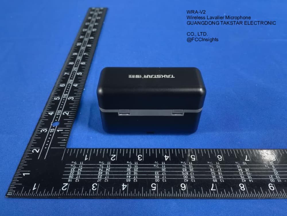 Wireless Lavalier Microphone by GUANGDONG TAKSTAR ELECTRONIC CO., LTD. External Photos 3